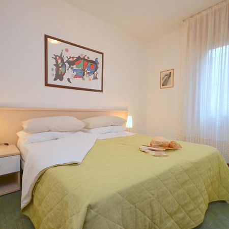 Appartamenti Angela E Pordenone Bibione Exteriör bild