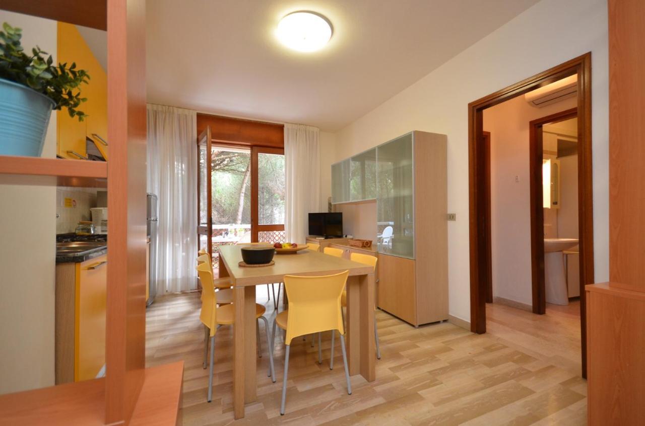 Appartamenti Angela E Pordenone Bibione Exteriör bild