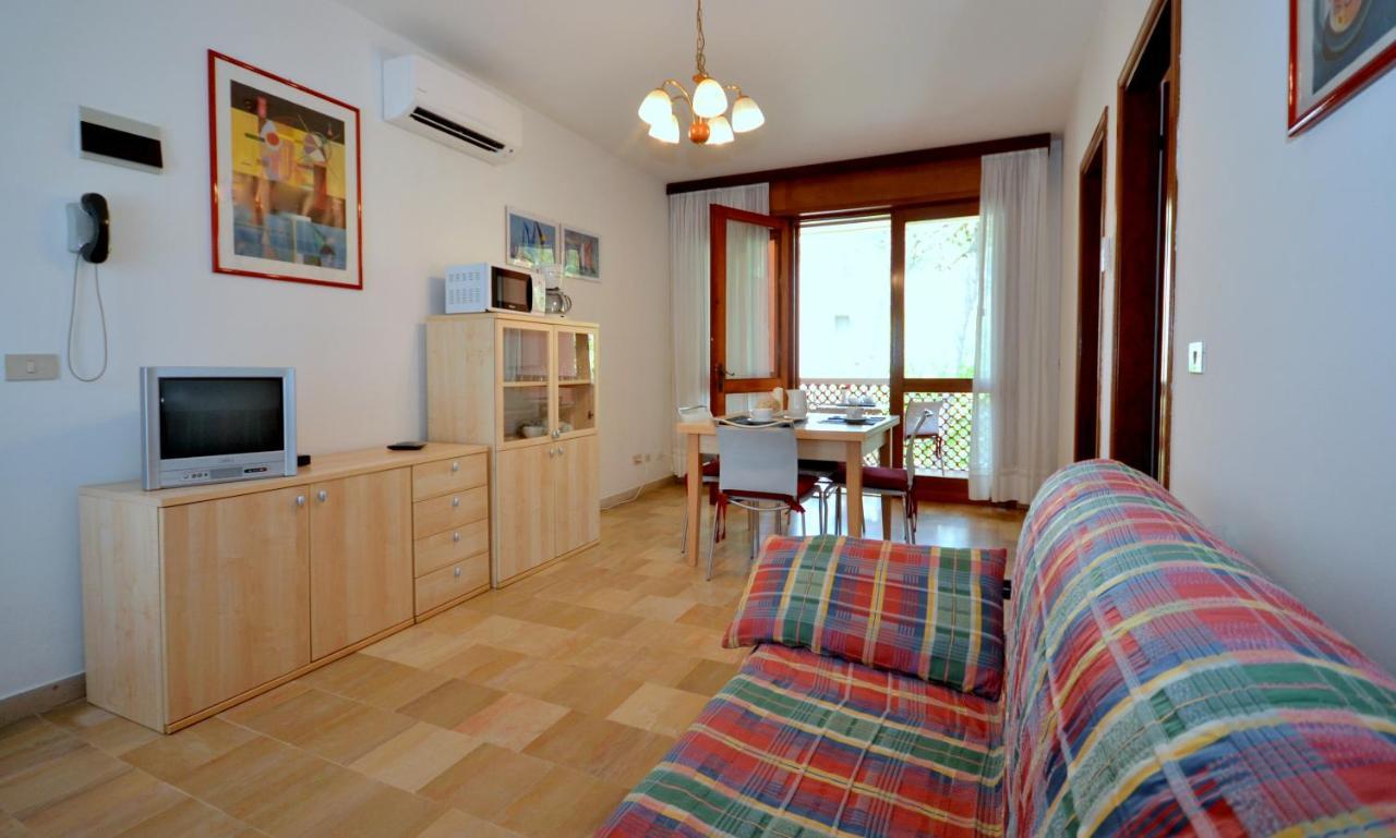 Appartamenti Angela E Pordenone Bibione Exteriör bild
