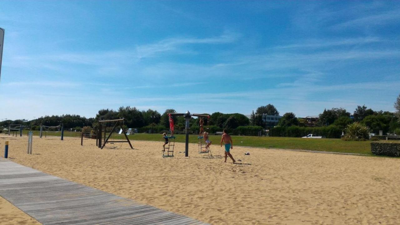 Appartamenti Angela E Pordenone Bibione Exteriör bild
