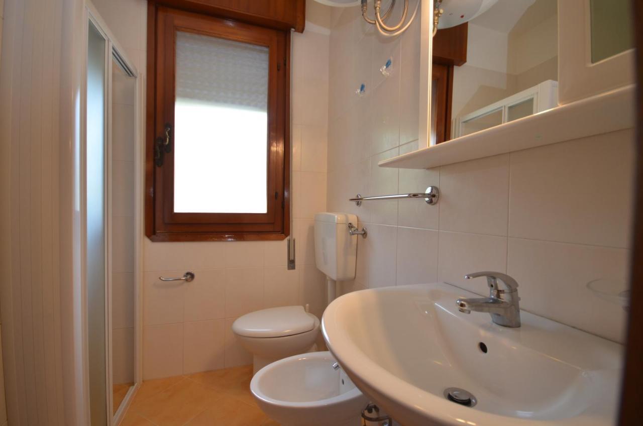 Appartamenti Angela E Pordenone Bibione Exteriör bild